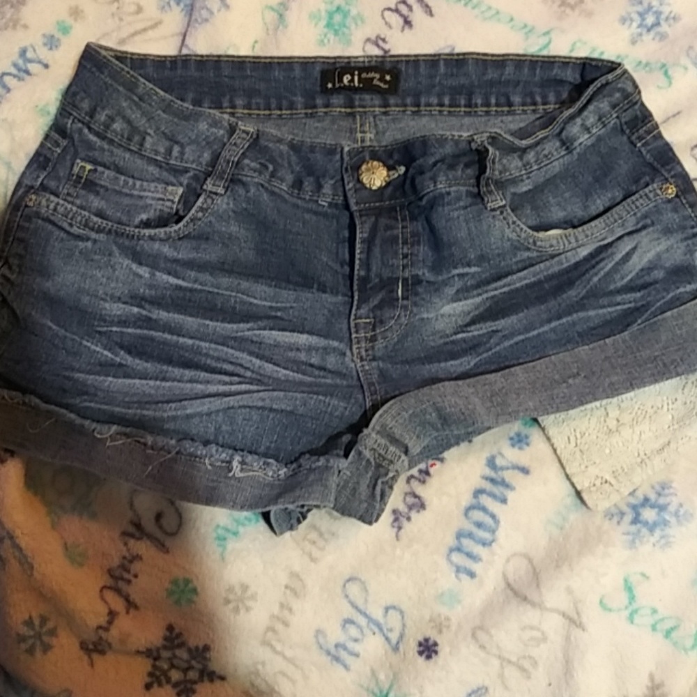 Denim short shorts